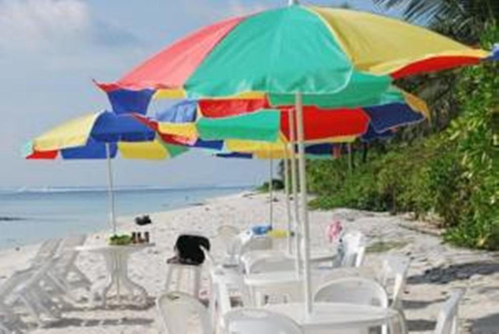 הולהומאל Elite Beach Inn מראה חיצוני תמונה
